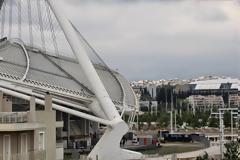 ΟΑΚΑ: Δυνατή βροχή και «καυτή» ατμόσφαιρα λίγο πριν τη σέντρα του τελικού