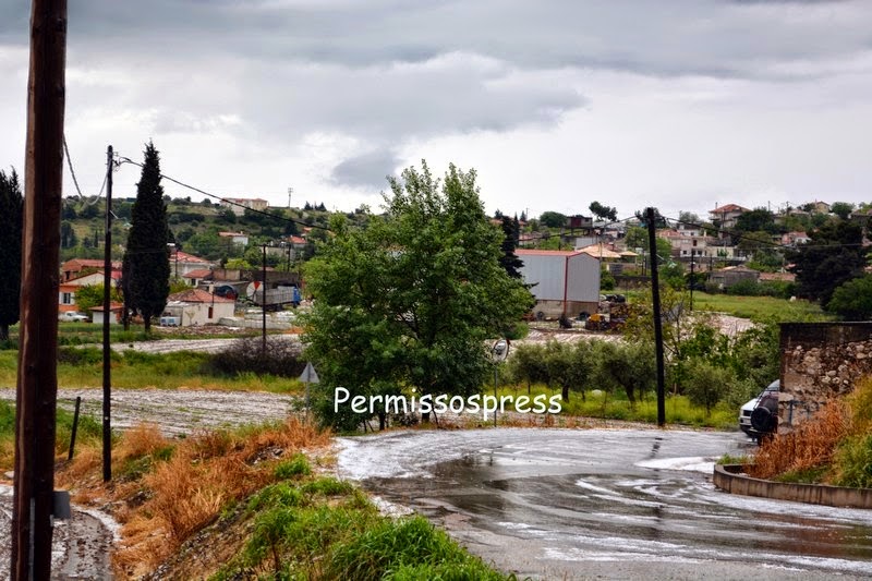 Χιόνισε'' στο Νεοχώρι Βοιωτίας... Άσπρισαν τα πάντα από την σφοδρή χαλαζόπτωση! - Φωτογραφία 4