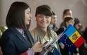 «Επίθεση φιλίας» της Ε.Ε. στην Μολδαβία με φόντο την ουκρανική κρίση