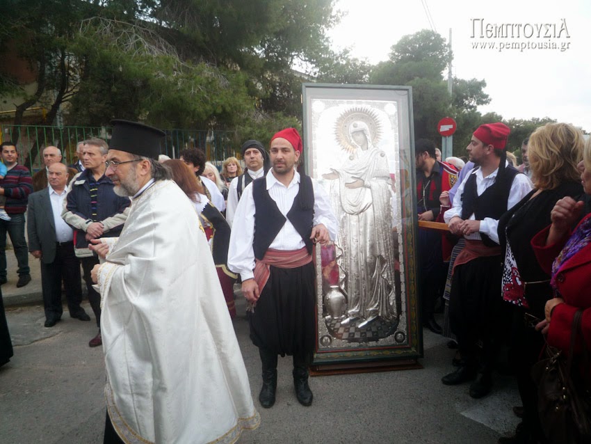 4687 - Φωτογραφίες από την υποδοχή της Ιεράς Εικόνας της Παναγίας της Γερόντισσας στη Ν. Πεντέλη - Φωτογραφία 2