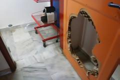 Μπήκαν μέσα στο κυλικείο του ΟΑΕΔ Ξάνθης και έκαναν ότι ήθελαν [Video - Photos]