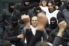 Αχαΐα: Η ομάδα Μαζιώτη πίσω από την ληστεία στην Κλειτορία - Η επίσημη ανακοίνωση της ΕΛ.ΑΣ.- Καρέ καρέ σε φωτό η ληστεία