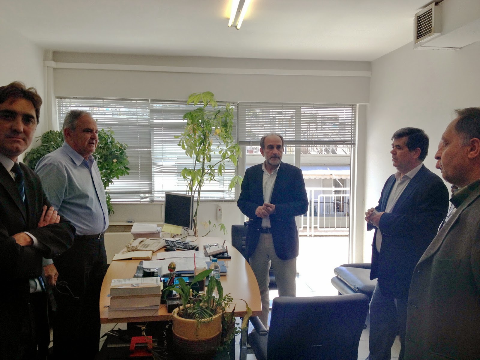 Σε Πυροσβεστική, Αστυνομία και Δ.Ο.Υ. ο Περιφερειάρχης Δυτικής Ελλάδας και εκ νέου υποψήφιος Απόστολος Κατσιφάρας - Φωτογραφία 5