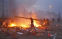 Στη δίνη του εμφυλίου η Ουκρανία - Σκληρές μάχες στο Κραματόρσκ - Πάνω από 30 οι νεκροί στην Οδησσό από φωτιά σε κτίριο