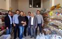 Οι λιμενικοί υπάλληλοι στηρίζουν το Κοινωνικό Παντοπωλείο Μαλεβιζίου