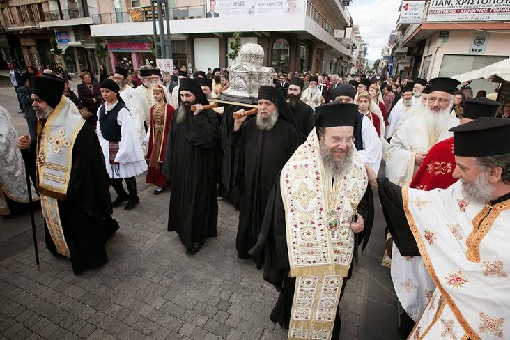 Τρίπολη: Η Κάρα του Αγίου Αποστόλου Ανδρέου του Πρωτοκλήτου στην πλατεία Πετρινού [Videos - Photos] - Φωτογραφία 3