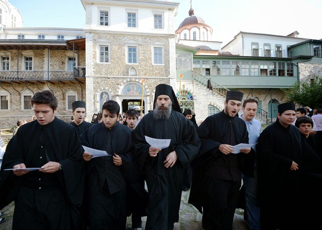 4722 - Το ύφος και το ήθος της αγιορείτικης ψαλτικής - Φωτογραφία 2