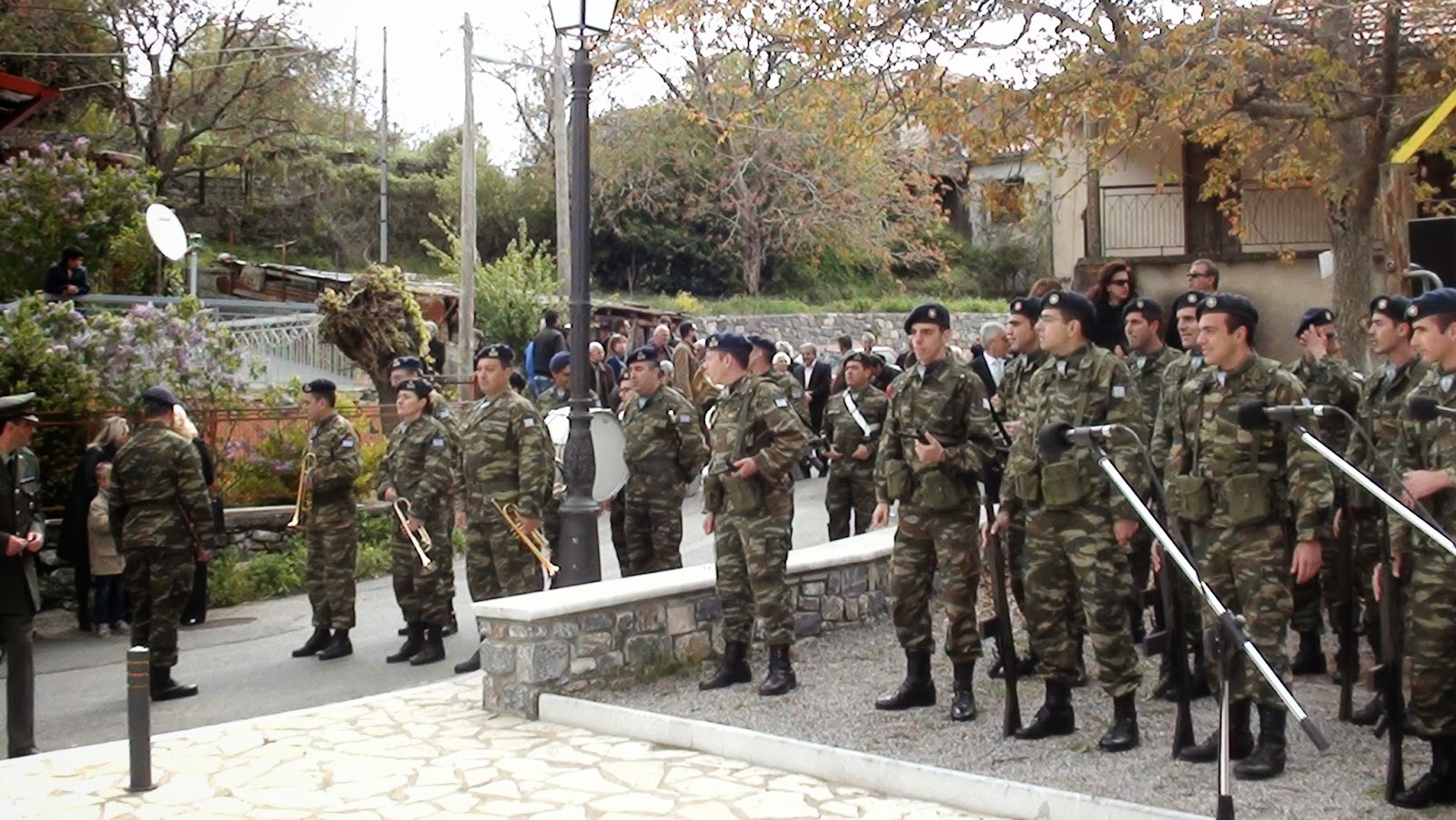 Στο Χρυσοβίτσι βρέθηκε και τιμήθηκε ο Διοικητής ΑΣΔΕΝ Αντιστράτηγος Ηλιόπουλος - Φωτογραφία 2