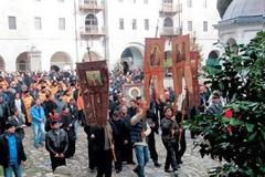 4726 - Η Λιτάνευση της Εικόνας του Αγίου Γεωργίου στην Ιερά Μονή Ζωγράφου (φωτογραφίες)