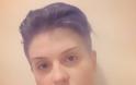 Η Κέλι Όσμπορν με αγορέ μοβ μαλλιά και μοϊκάνα - Φωτογραφία 2