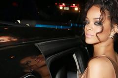 Rihanna: «Γδύθηκε» για το πάρτι του Costume Met Gala