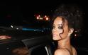 Rihanna: «Γδύθηκε» για το πάρτι του Costume Met Gala - Φωτογραφία 3