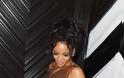 Rihanna: «Γδύθηκε» για το πάρτι του Costume Met Gala - Φωτογραφία 4
