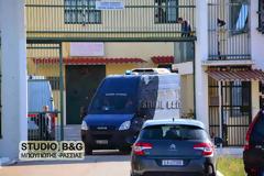 Φωτογραφίες από την μεταγωγή του Στάθη Μπούκουρα σήμερα το πρωί από τις φυλακές Ναυπλίου
