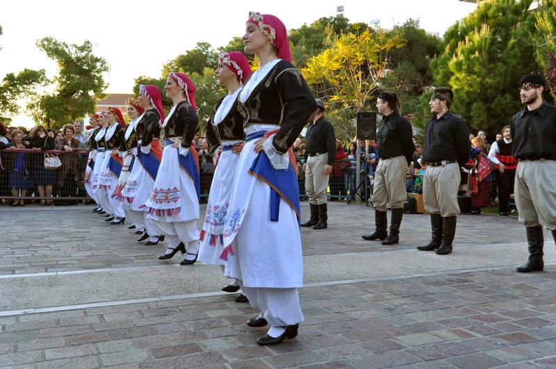 Πάτρα: Ευχαριστήρια επιστολή από το Χορευτικό Τμήμα του Δήμου για την 3η Γιορτή Χορευτικών Συγκροτημάτων - Δείτε φωτο - Φωτογραφία 3