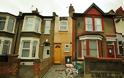 Θα κατεδαφιστεί το πιο στενό σπίτι του Λονδίνου [photos] - Φωτογραφία 2