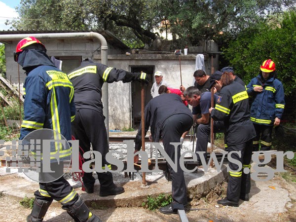 Συνεχίζεται η εκσκαφή του πηγαδιού για να βρεθεί ο άτυχος άντρας - Όλο το χρονικό - Φωτογραφία 5