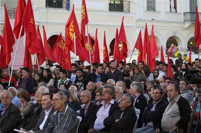 Κουτσούμπας από Πάτρα: Ο ΣΥΡΙΖΑ δεν λέει ότι εδώ θα μείνουν οι κομμένοι μισθοί, η διάλυση της παιδείας, της υγείας, της πρόνοιας και της ασφάλιση - Φωτογραφία 2