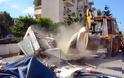 Πάτρα: O Δήμος γκρέμισε τρία ορφανά περίπτερα - Σε πόσα ακόμα μπαίνουν μπουλντόζες το Σαββατοκύριακο