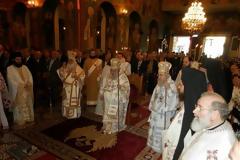 «Η πόλη του Αγρινίου έστρωσε τους δρόμους με ροδοπέταλα»
