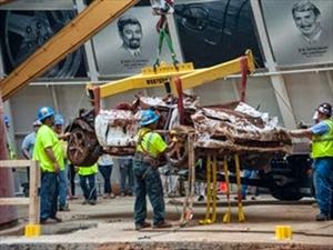 Θα διατηρήσουν τη τρύπα που κατάπιε σημαντικά αυτοκίνητα - εκθέματα στο Μουσείο της Corvette - Φωτογραφία 2