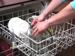 Εξαφανίστε τα μικρόβια από το πλυντήριο των πιάτων - Φωτογραφία 1