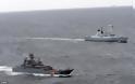 The bear in our backyard: Return of the Cold War as Royal Navy confronts Russian aircraft carrier group in the English Channel for the first time in years - Φωτογραφία 5