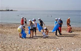 Καθαρισμός της παραλίας Παλαιού Φαλήρου - Φωτογραφία 1