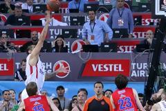 ΜΑΓΙΚΕΣ ΕΡΥΘΡΟΛΕΥΚΕΣ ΣΤΙΓΜΕΣ ΣΤΗΝ ΠΟΛΗ! (PHOTOS)