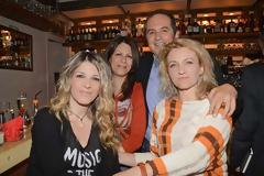 «Νέα Πόλη»: Γυναικείες παρουσίες στο πλευρό του Ανδρέα Νικολάου