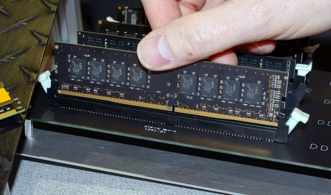 Σύντομα στην αγορά οι πρώτες DDR4 μνήμες από την Crucial - Φωτογραφία 1