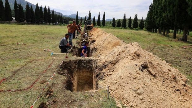 Θρήνος και οργή στην Τουρκία - Στους 282 οι νεκροί - Φωτογραφία 8