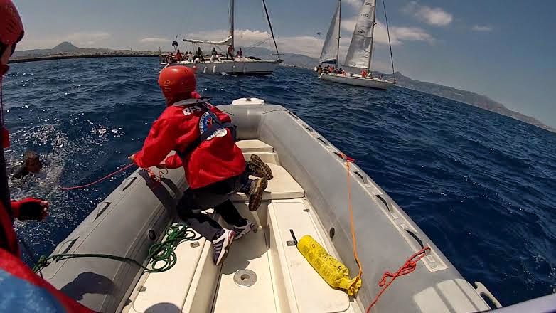 Η Ελληνική Ομάδα Διάσωσης Ηρακλείου σε συνεργασία με το Λιμενικό - Μια εντυπωσιακή άσκηση [photos] - Φωτογραφία 2