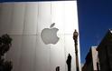 Μήνυση στην Apple έκανε πρώην χρήστης iPhone