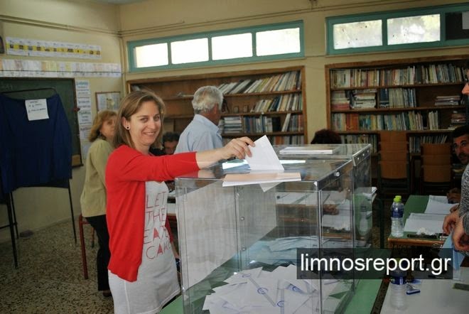 Αυτή είναι η 27χρονη ξανθιά και γλυκιά νέα δήμαρχος στον Αη Στρατή! [Photos] - Φωτογραφία 2