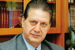 Δείτε τις κουκλάρες δίδυμες κόρες του Βύρωνα Πολύδωρα [photos]
