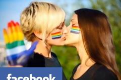 Το Facebook της έσβησε το προφίλ επειδή ανέβασε φωτογραφία με δυο γυναίκες να φιλιούνται [photo]