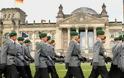 Οι Γερμανοί θέλουν λιγότερες στρατιωτικές αποστολές στο εξωτερικό