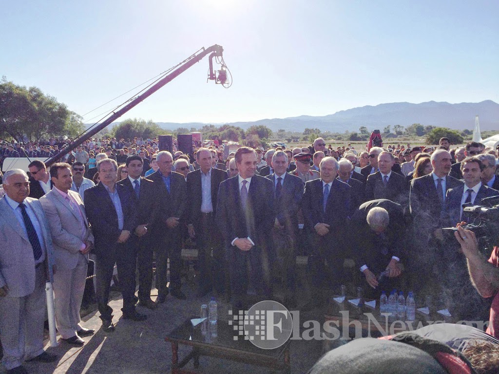 Φωτογραφίες από την παρουσία Σαμαρά στην 73η επέτειο απο την Μάχη της Κρήτης - Φωτογραφία 4