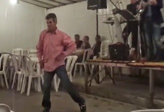 Τρικαλινός χορεύει και δίνει ρέστα! Απολαύστε τον! [video] - Φωτογραφία 1