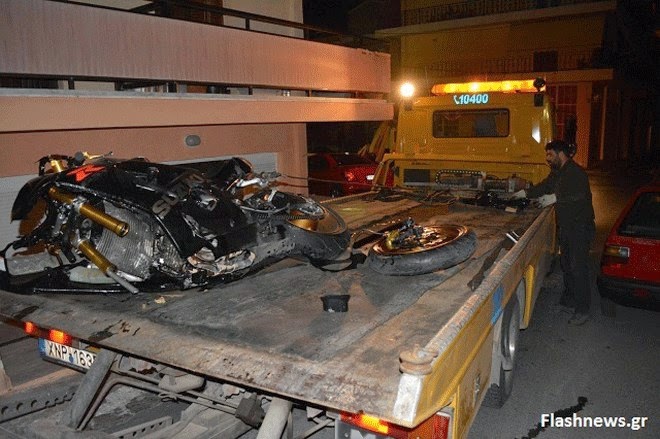 Τροχαίο ατύχημα στη Κρήτη με τον οδηγό της μηχανής να σέρνεται για πάνω από 50 μέτρα [photos] - Φωτογραφία 7