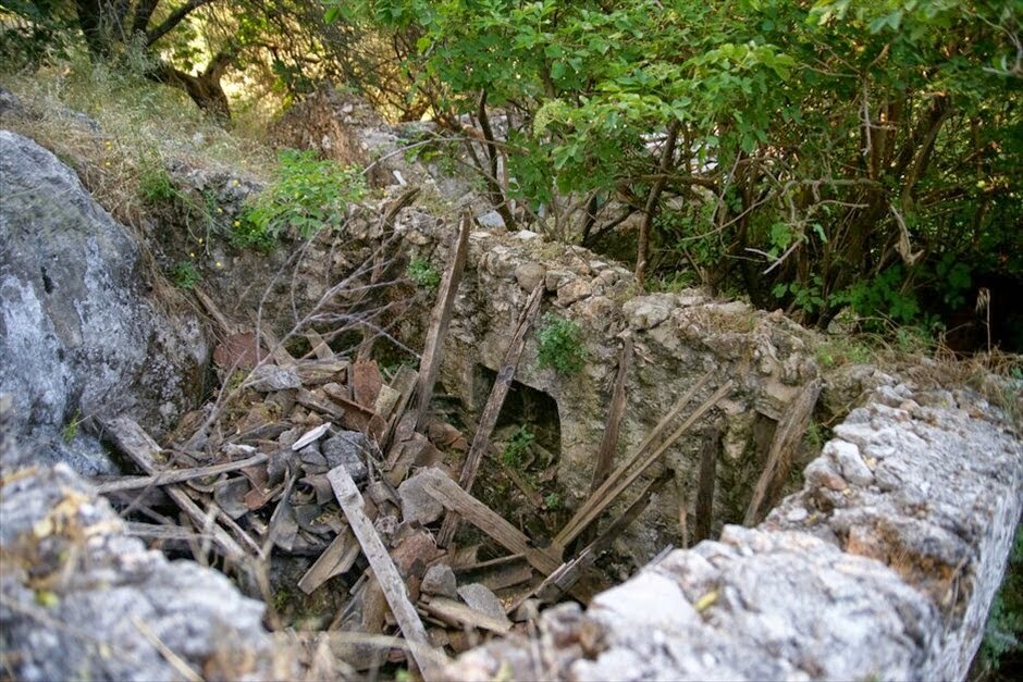 Το χωριό στη Θεσπρωτία που δεν έχει κάτοικους [photos] - Φωτογραφία 5