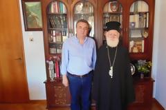 Τον Αρχιεπίσκοπο Κρήτης κ.κ. Ειρηναίο επισκέφθηκε ο επανεκλεγμένος Περιφερειάρχης Κρήτης Σταύρος Αρναουτάκης