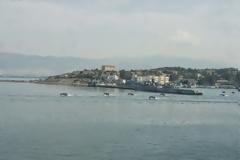 Αφήστε μας να τους “ξεσκίσουμε” …