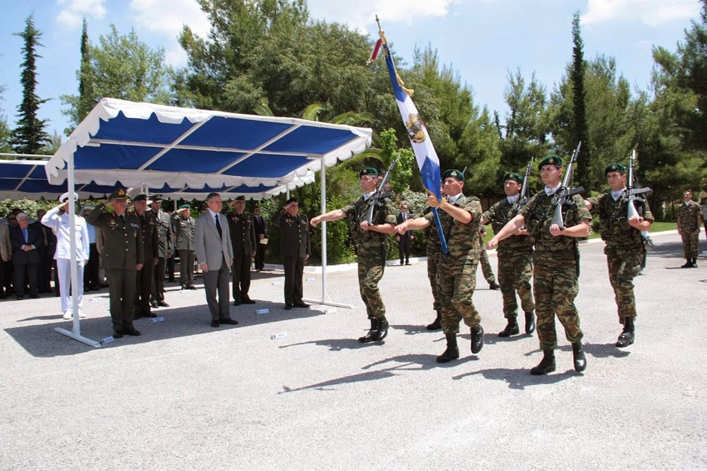 ΠΑΡΟΥΣΙΑ ΑΡΧΗΓΟΥ ΓΕΕΘΑ ΣΤΑ ΑΠΟΚΑΛΥΠΤΗΡΙΑ ΤΗΣ ΠΡΟΤΟΜΗΣ ΤΟΥ ΥΠΟΣΤΡΑΤΗΓΟΥ ΧΡΙΣΤΟΔΟΥΛΟΥ ΤΣΙΓΑΝΤΕ - Φωτογραφία 10