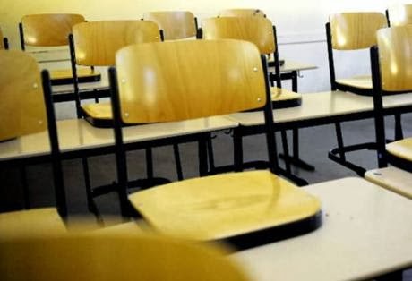 Το υπουργείο Παιδείας διαψεύδει ότι ετοιμάζεται να συγχωνεύσει 1.600 σχολεία - Φωτογραφία 1
