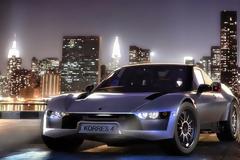 Έρχεται το πρώτο ελληνικό super car - Δείτε πως σκαρφαλώνει στις σκάλες της Αγ.Νικολάου!
