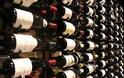 Κατασχέθηκαν 30.000 μπουκάλια με κρασί μαϊμού στην Ιταλία