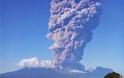 Η έκρηξης ηφαιστείου στο νησί Σαντζεάνγκ της Ινδονησίας [photos]
