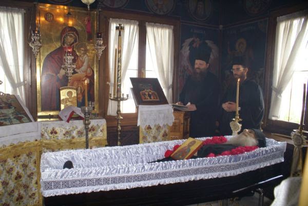 4838 - Ο Γέροντας Μωυσής στο Παρεκκλήσι της Ζωοδόχου Πηγής του Ιερού Επισκοπείου της Καστοριάς - Φωτογραφία 6